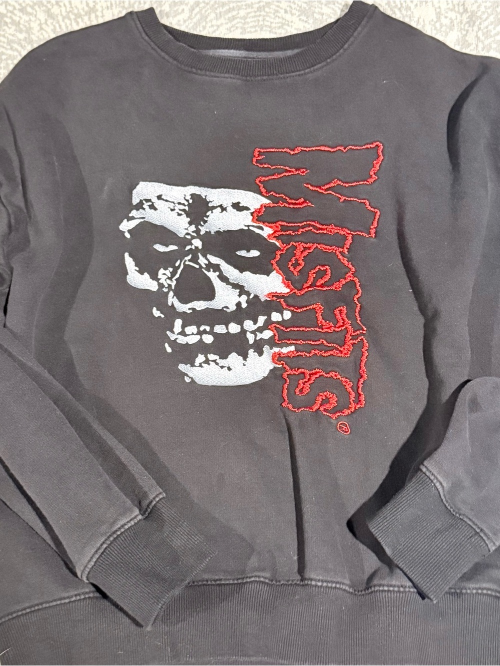 Misfits Band Crewneck Sweatshirt Faded Black Skull Punk Rock Medium